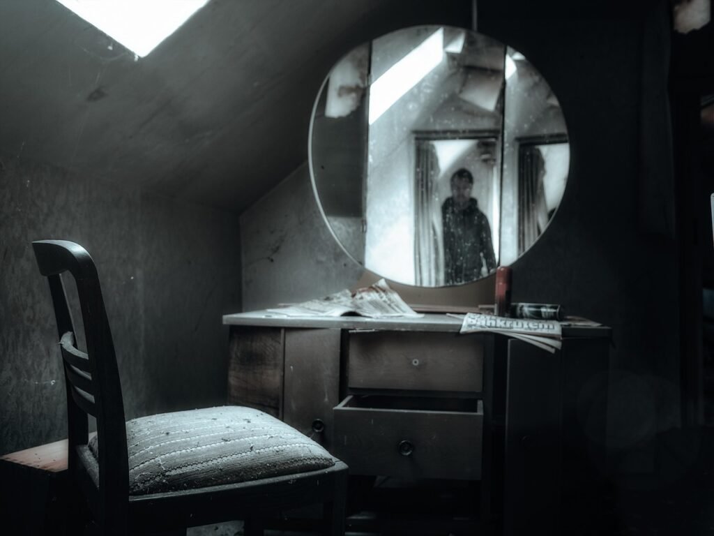 chamber, chair, mirrors, mirror image, dressing table, dark, grim, horror, lost places, pforphoto, abandoned places, gruesome, mysterious, gothic, mystical, fantasy, fear, the atmosphere, ghost, man, halloween, horror, horror, horror, horror, horror, ghost, ghost, ghost